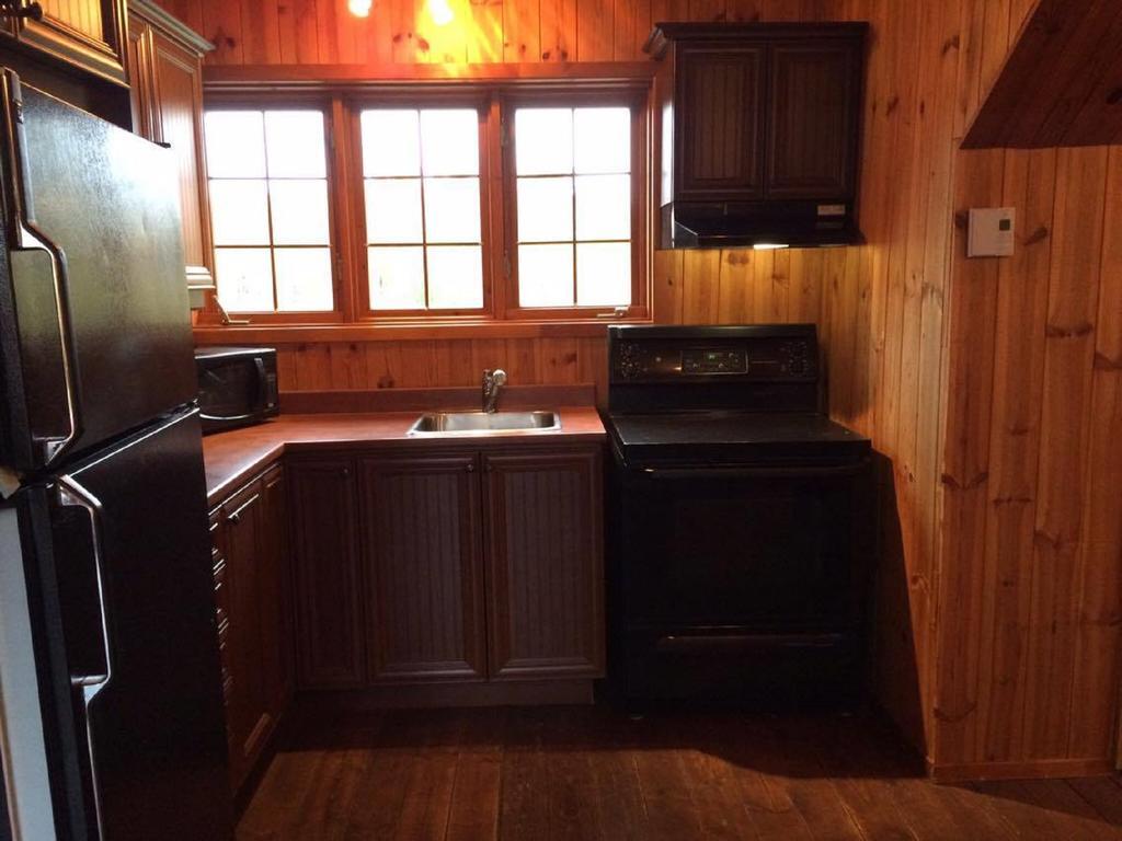 Le Chalet Shawinigan Exterior foto